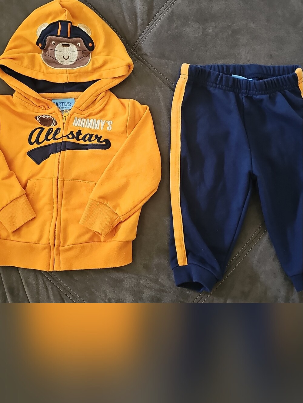 Carters Baby Boy Set Size 6-9 Months - Picture 1 of 3
